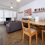 Tatil Evi Casa Hibiscus - Shared Pool And Bbq - Close To Seafront Promenade By Lanzarote Punta Mujeres